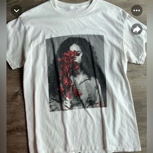 graphic tee